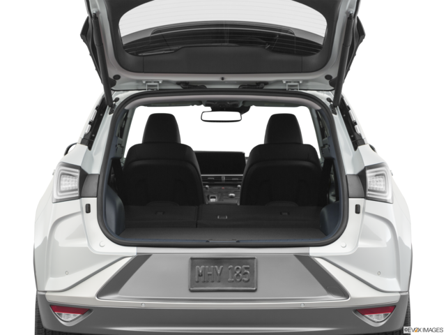 2021 hyundai nexo cargo area empty