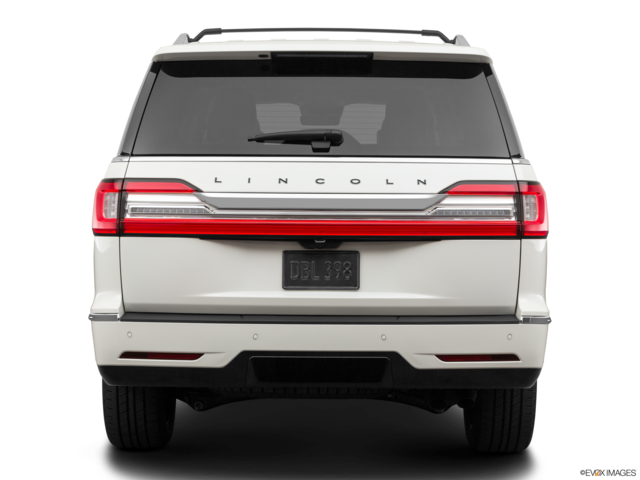 2021 lincoln navigator-l back