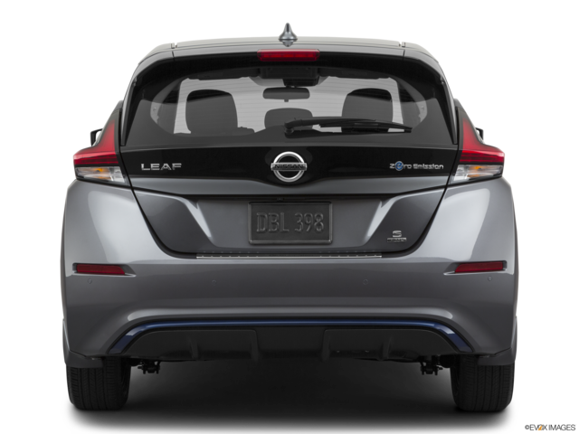 2021 nissan leaf back