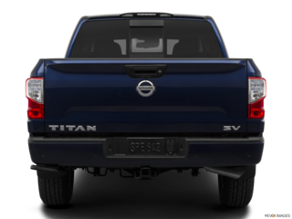 2021 nissan titan back