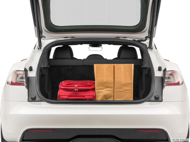 2021 tesla model-s cargo area with stuff