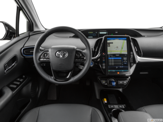 2021 toyota prius dashboard