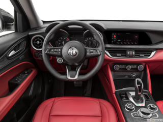 2022 alfa-romeo stelvio dashboard