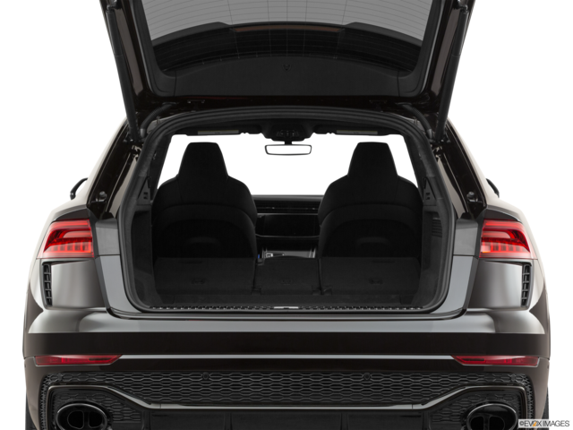 2022 audi rs-q8 cargo area empty