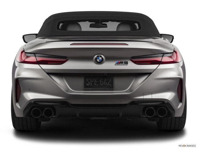 2022 bmw m8 back