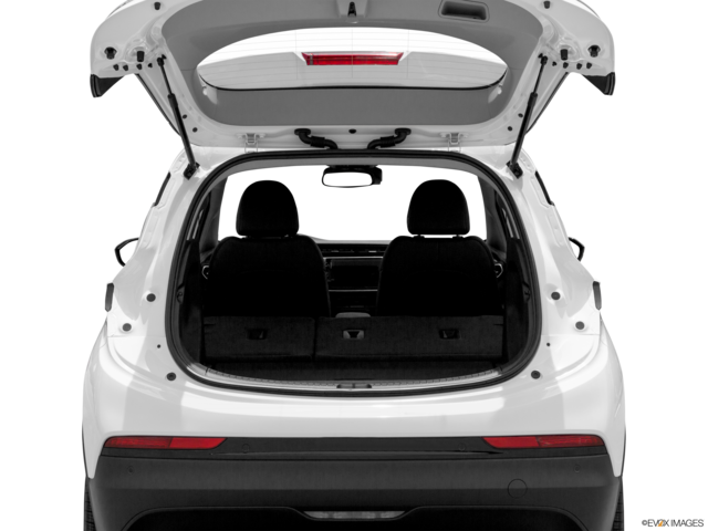 2022 chevrolet bolt-ev cargo area empty