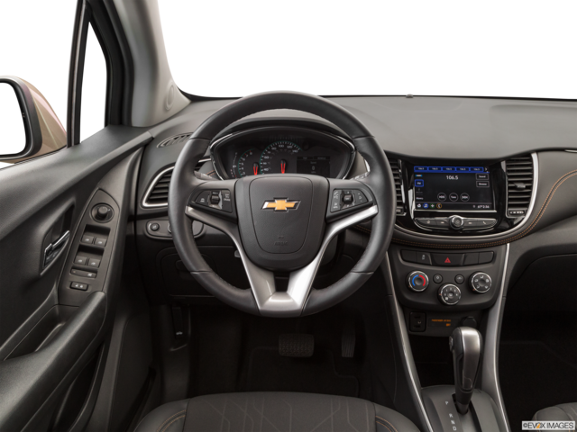 2022 chevrolet trax dashboard