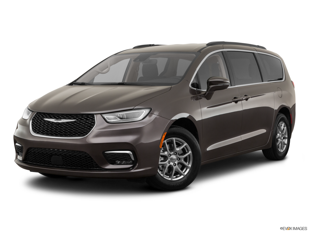 2022 chrysler pacifica angled front