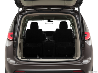 2022 chrysler pacifica cargo area empty