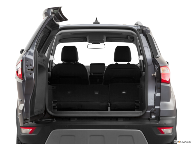 2022 ford ecosport cargo area empty