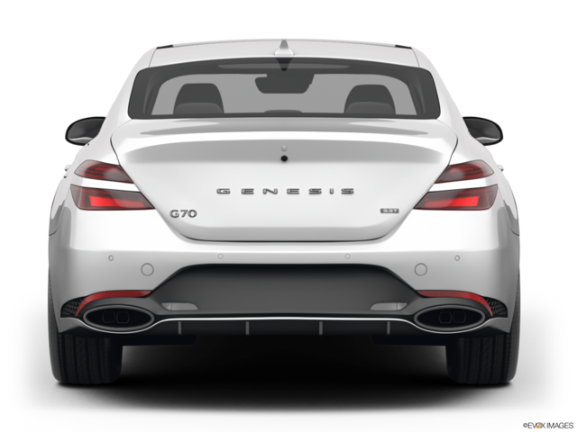2022 genesis g70 back