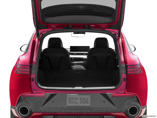 2022 genesis gv70 cargo area empty