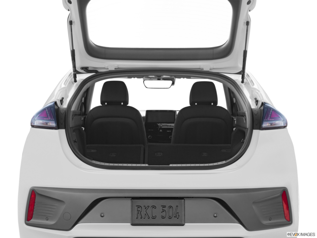 2022 hyundai ioniq-plug-in-hybrid cargo area empty