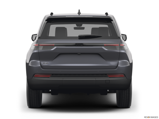 2022 jeep grand-cherokee back