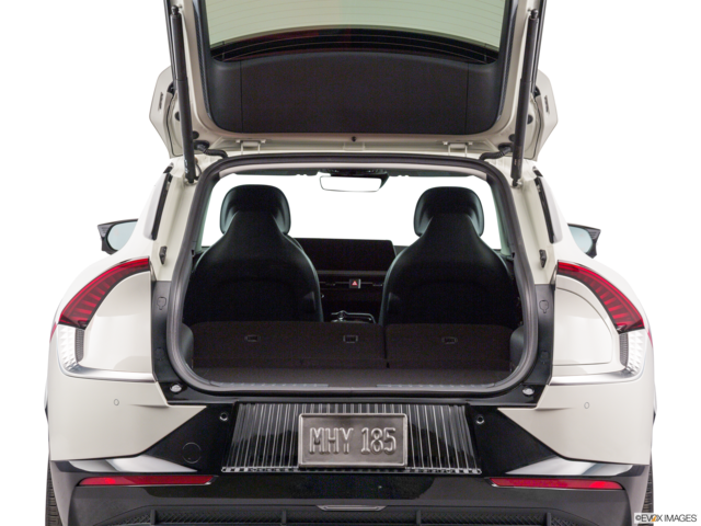 2022 kia ev6 cargo area empty