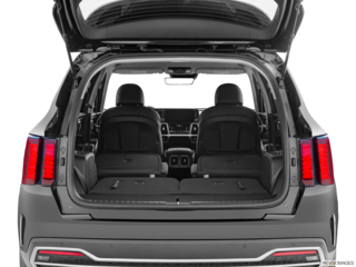 2022 kia sorento-hybrid cargo area empty