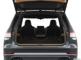 2022 lincoln aviator cargo area empty