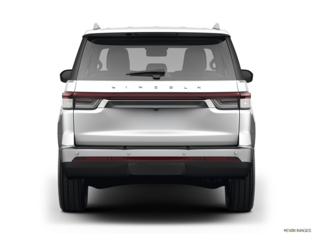 2022 lincoln navigator-l back