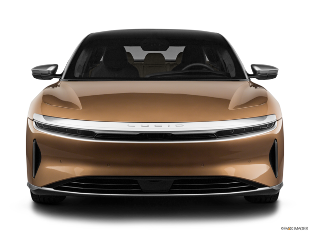 2022 lucid air front