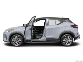 2022 nissan kicks side