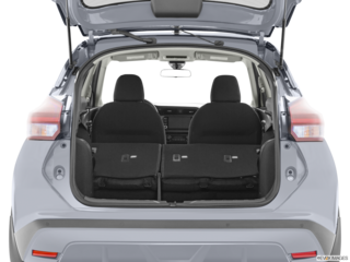 2022 nissan kicks cargo area empty