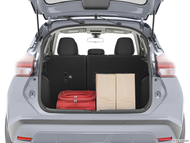 2022 nissan kicks cargo area with stuff
