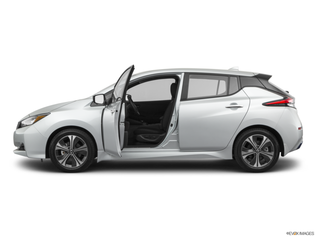 2022 nissan leaf side