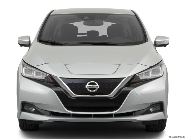 2022 nissan leaf front
