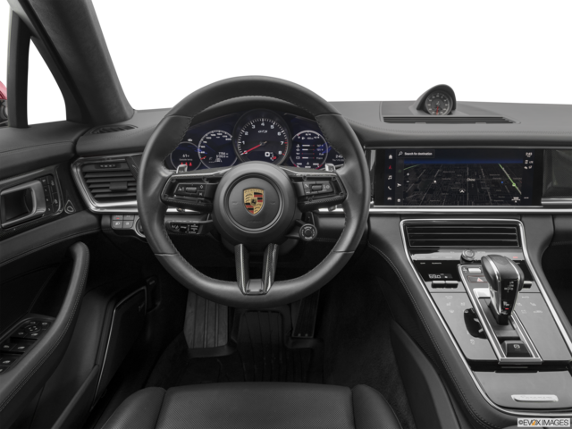 2022 porsche panamera dashboard