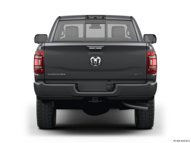 2022 ram 2500 back
