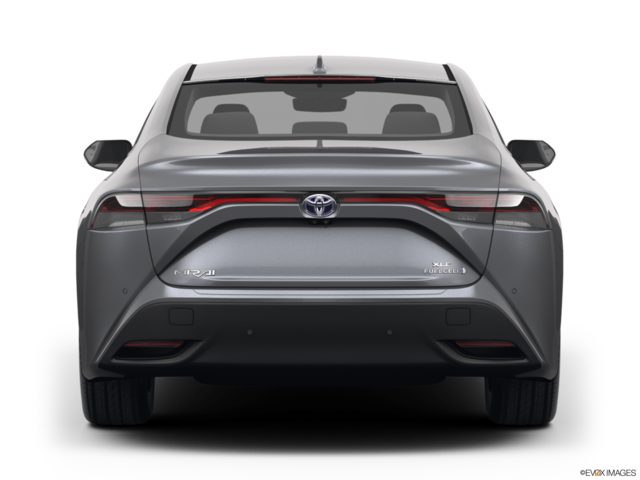 2022 toyota mirai back