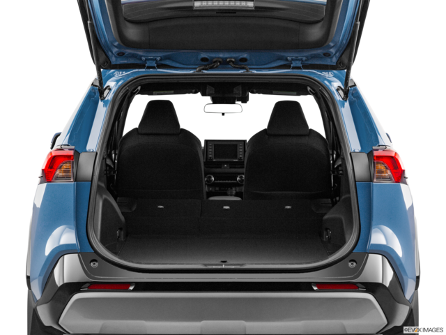 2022 toyota rav4-hybrid cargo area empty
