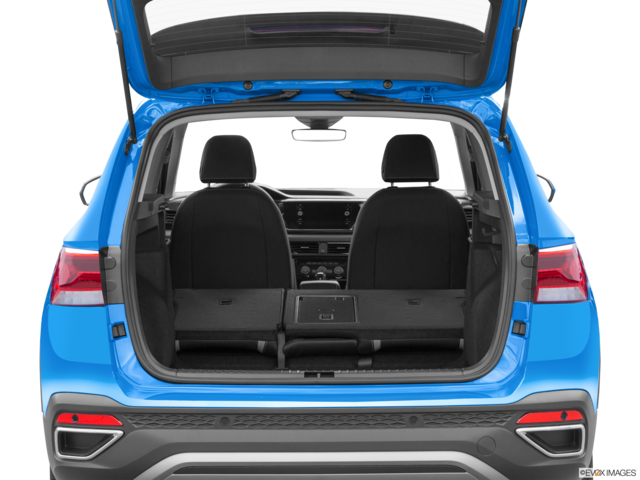 2022 volkswagen taos cargo area empty