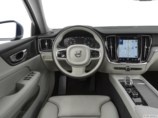 2022 volvo s60 dashboard