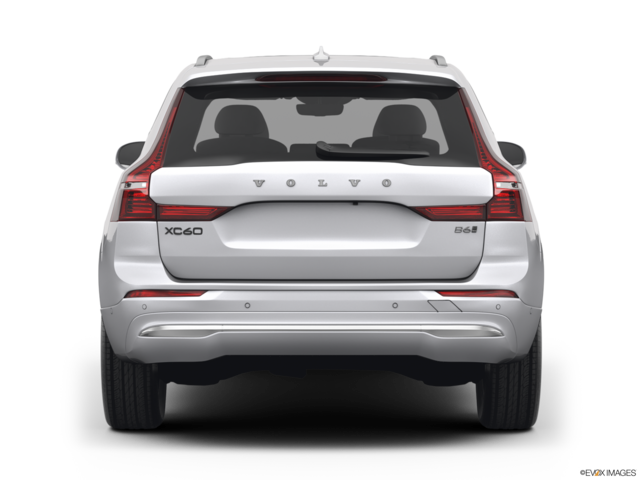 2022 volvo xc60 back