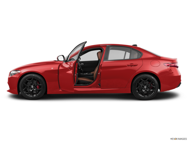 2023 alfa-romeo giulia side