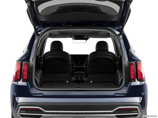 2023 kia sorento-hybrid cargo area empty