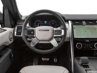 2023 land-rover discovery dashboard