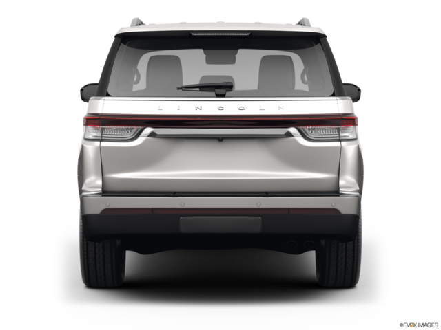 2023 lincoln navigator back