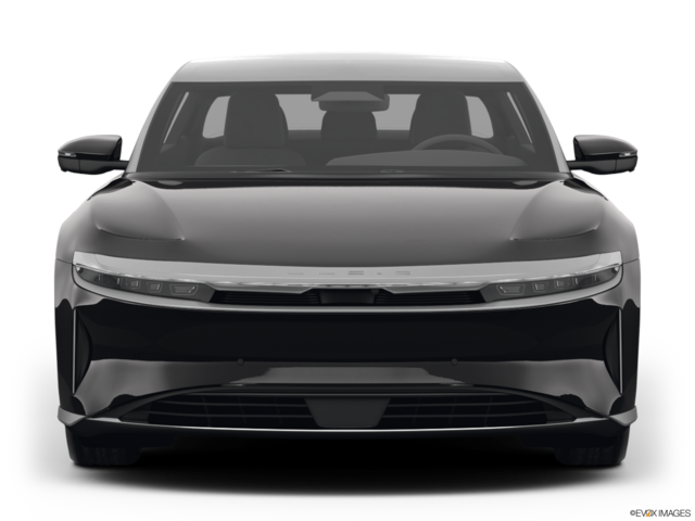 2023 lucid air front