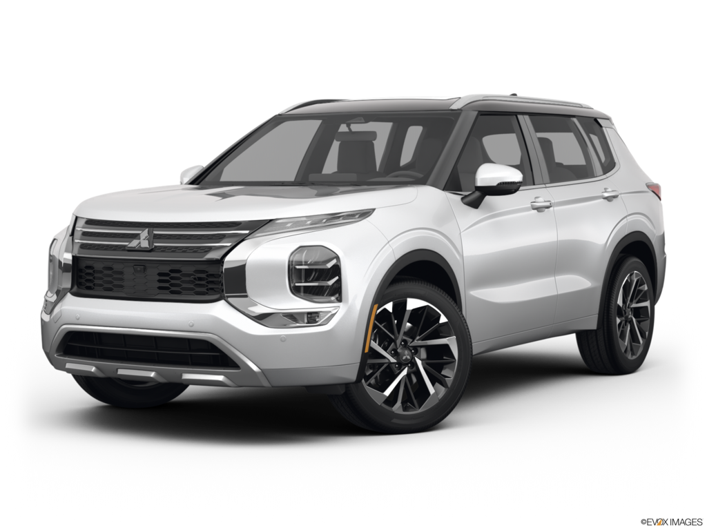 2023 mitsubishi outlander angled front