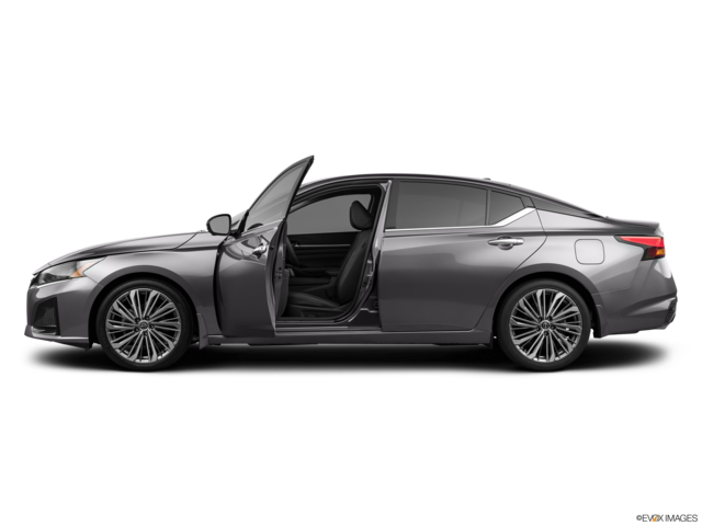 2023 nissan altima side