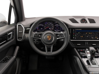 2023 porsche cayenne dashboard