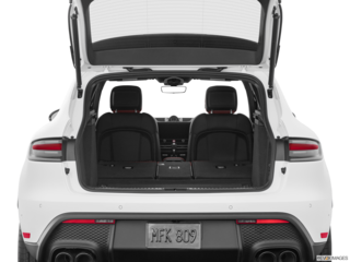 2023 porsche macan cargo area empty