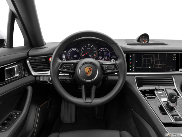 2023 porsche panamera dashboard