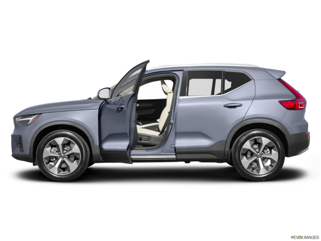 2023 volvo xc40 side