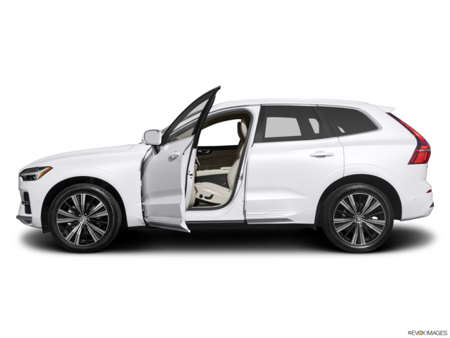 2023 volvo xc60 side