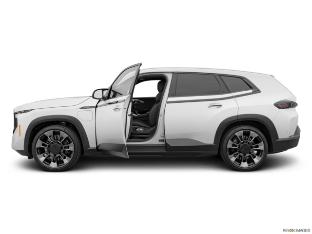 2024 bmw xm side