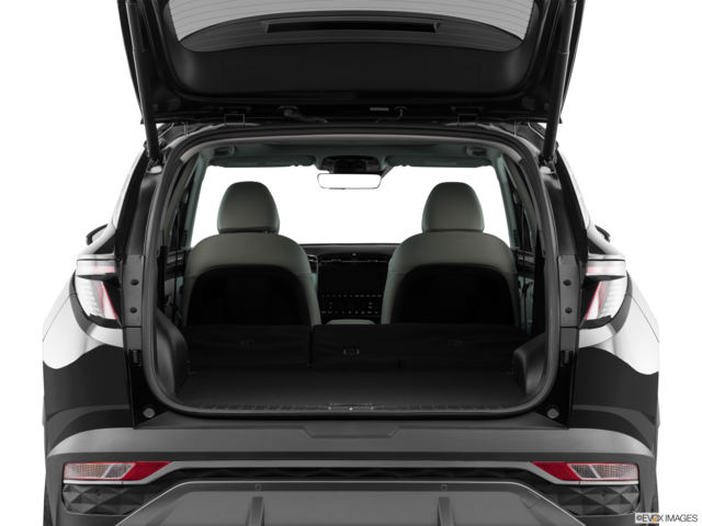 2024 hyundai tucson-hybrid cargo area empty
