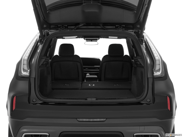 2025 cadillac xt4 cargo area empty